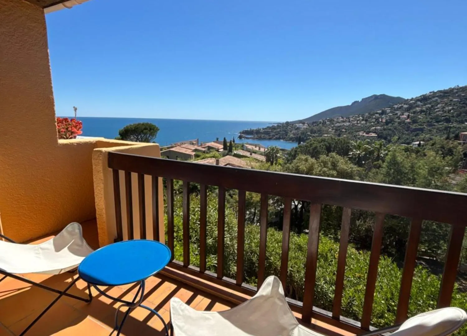 Appartamento Duplex Vue Mer Dans Residence Avec Piscine Et Parking Théoule-sur-Mer